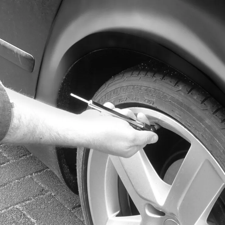 Best Controleur pression pneus modèle stylo Entretien Voiture