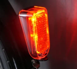 Clearance Feu arrière 2 LED pour garde boue Accessoires Vélo