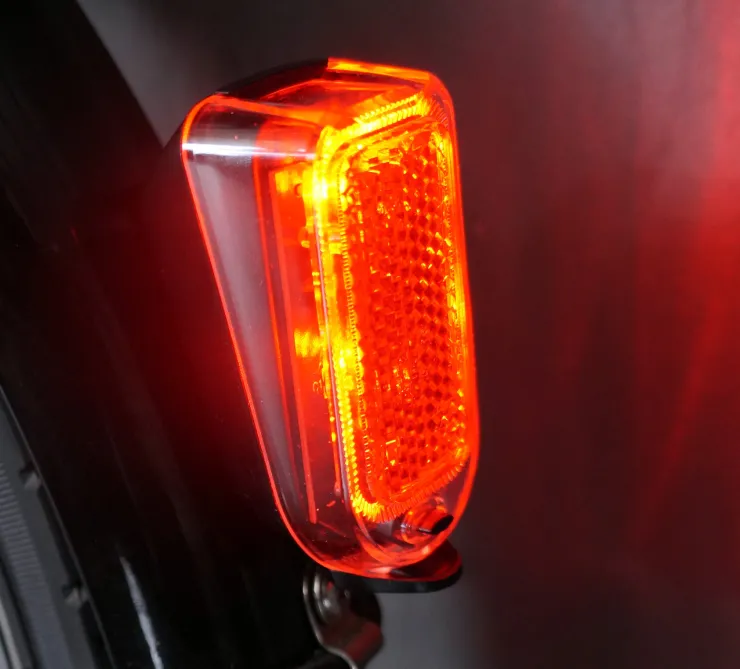 Clearance Feu arrière 2 LED pour garde boue Accessoires Vélo