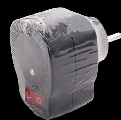 Sale Prise avec interrupteur noir 1 x 16 A Rallonges Et Adaptateurs