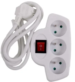 Outlet Triplitte avec interrupteur 3 x 16 A Rallonges Et Adaptateurs