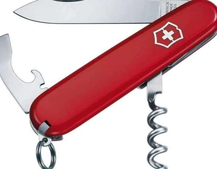 Discount couteau de poche SwissArmy Waiter - 9 fonctions - Rouge Outils De Coupe